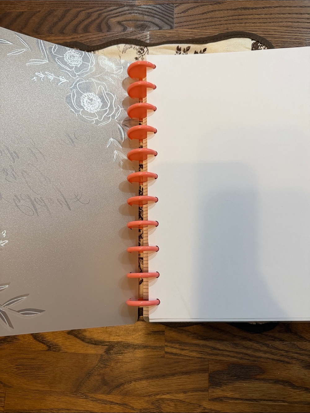 The Happy Planner Blush Pink & Gold Floral Monthly Planner - Picture 2 of 16